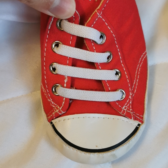 Airwalk Red shoes (4W- baby) - Picture 9 of 16